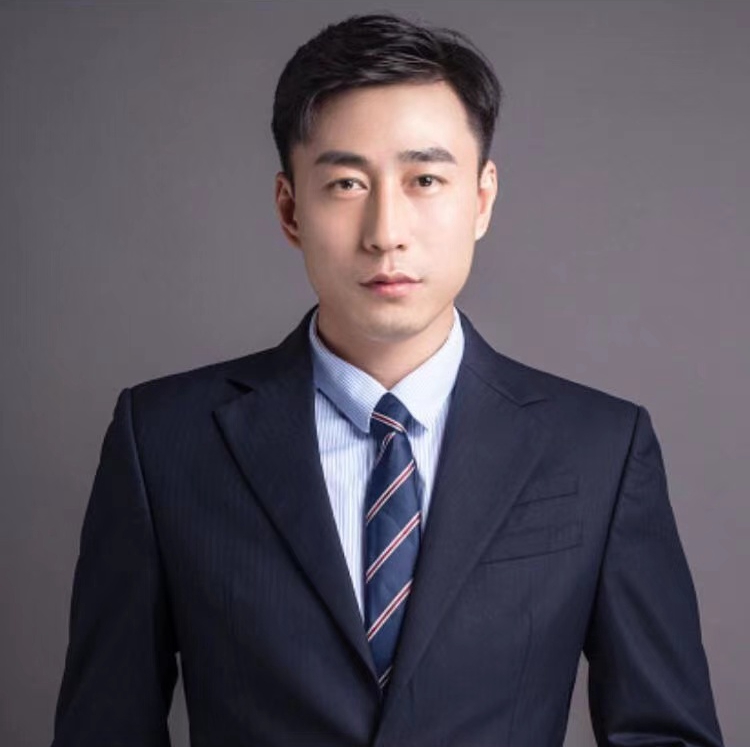 蒋孝春 设计总监